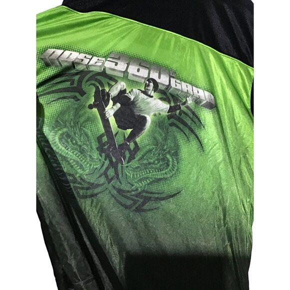 Green Skateboarding T-Shirt XL No Boundaries Graphic Men's - Picture 2 of 7